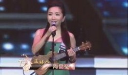 最新的娱乐圈新闻爆料是什么,某明星恋情曝光，引发网友热议